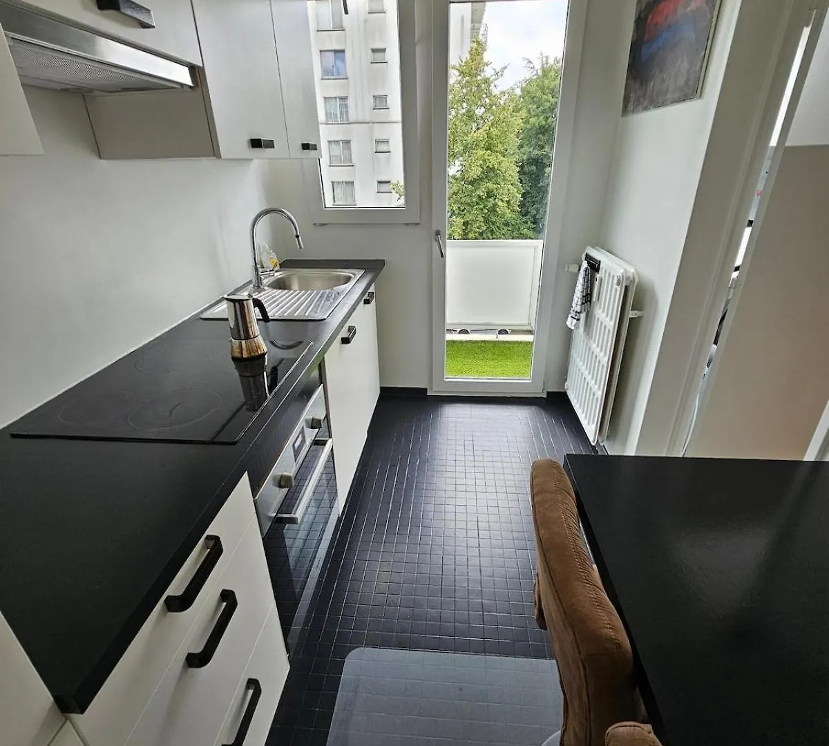 Studio El - Cozy Bright Flat In The Green Corner Of Antwerpia Belgia